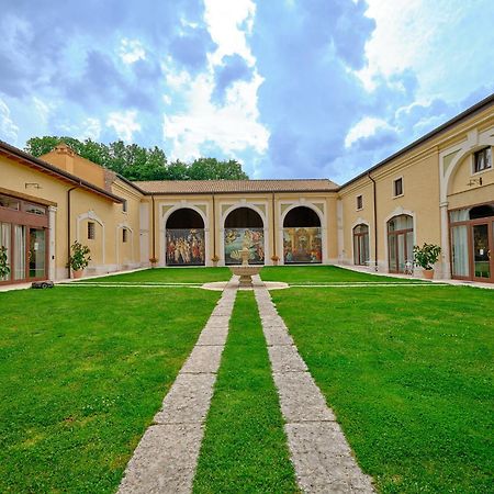 Villa Padovani Relais De Charme - Adults Only Pastrengo Exterior photo