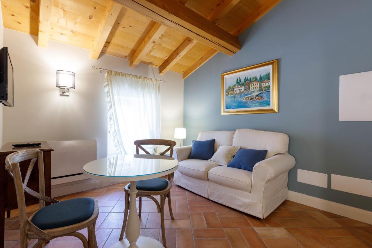 Villa Padovani Relais De Charme - Adults Only Pastrengo Exterior photo