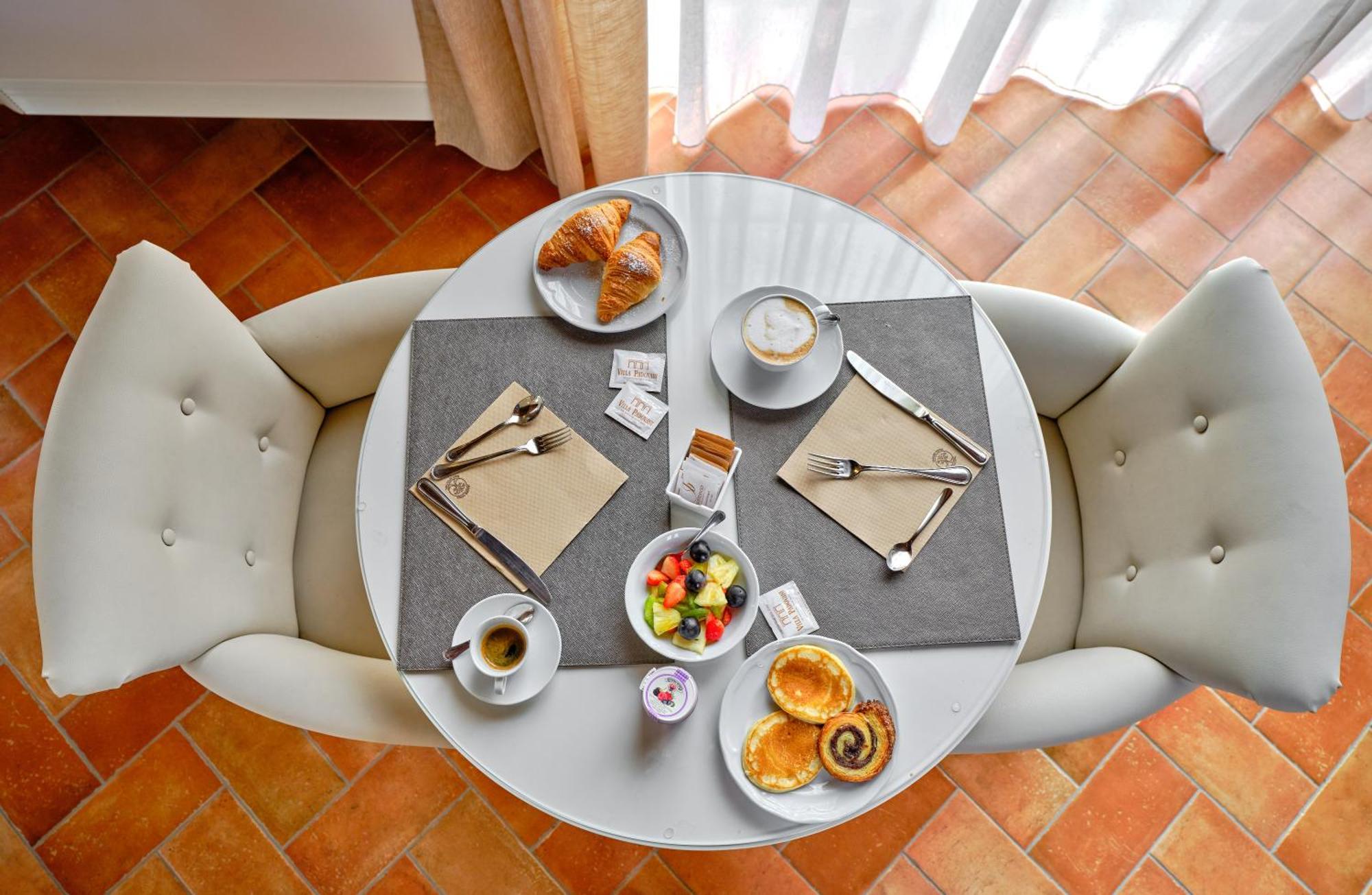 Villa Padovani Relais De Charme - Adults Only Pastrengo Exterior photo