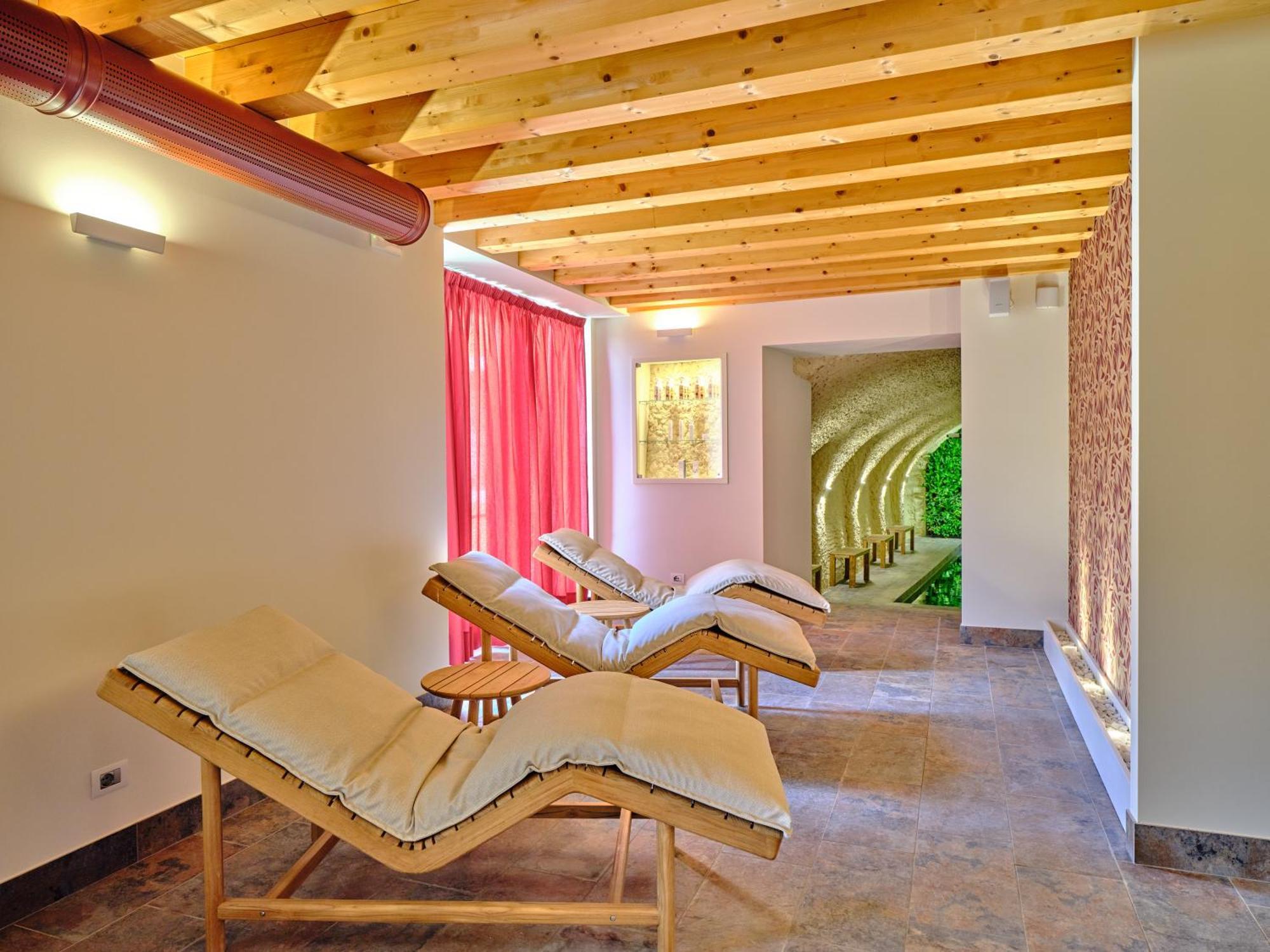 Villa Padovani Relais De Charme - Adults Only Pastrengo Exterior photo